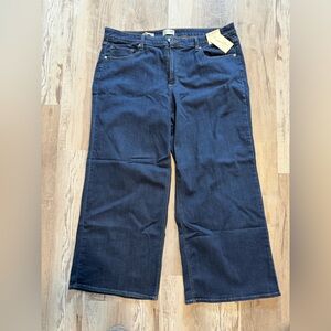 Women’s Universal Thread Everyday Wide Leg Jeans